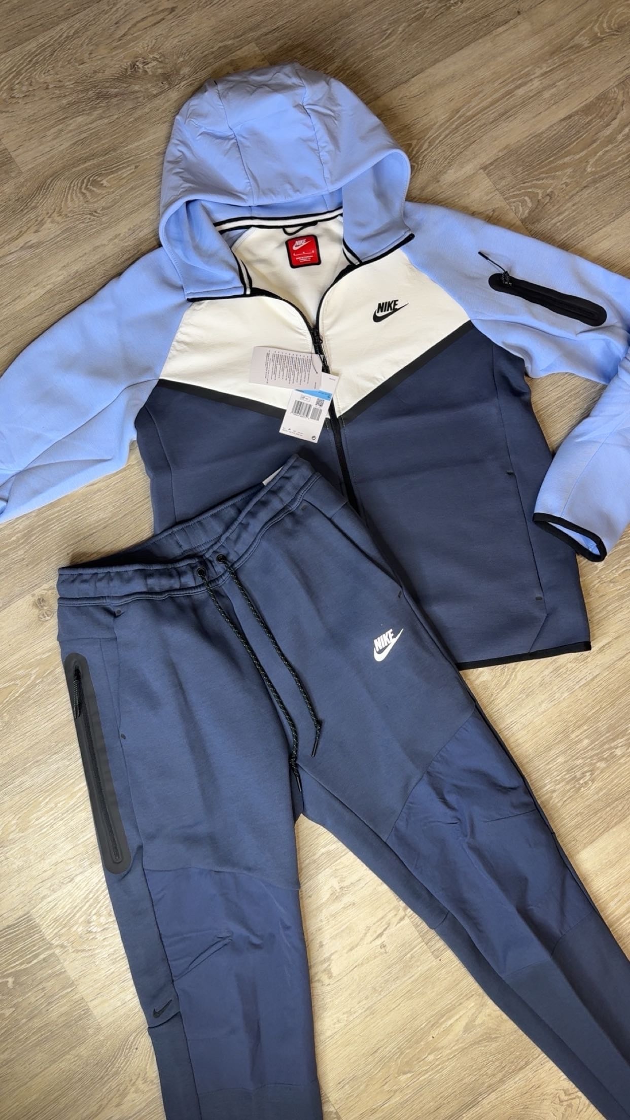 Nike Tech Fleece Navy/White/Baby Blue