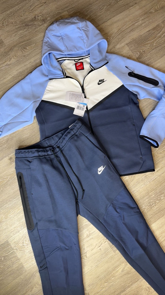 Nike Tech Fleece Navy/White/Baby Blue