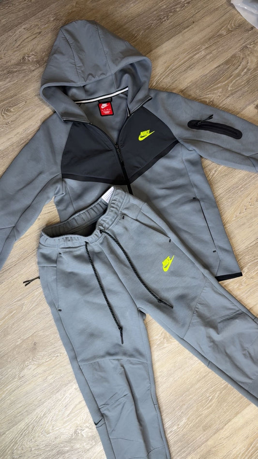 Nike Tech Fleece Grey/Neon