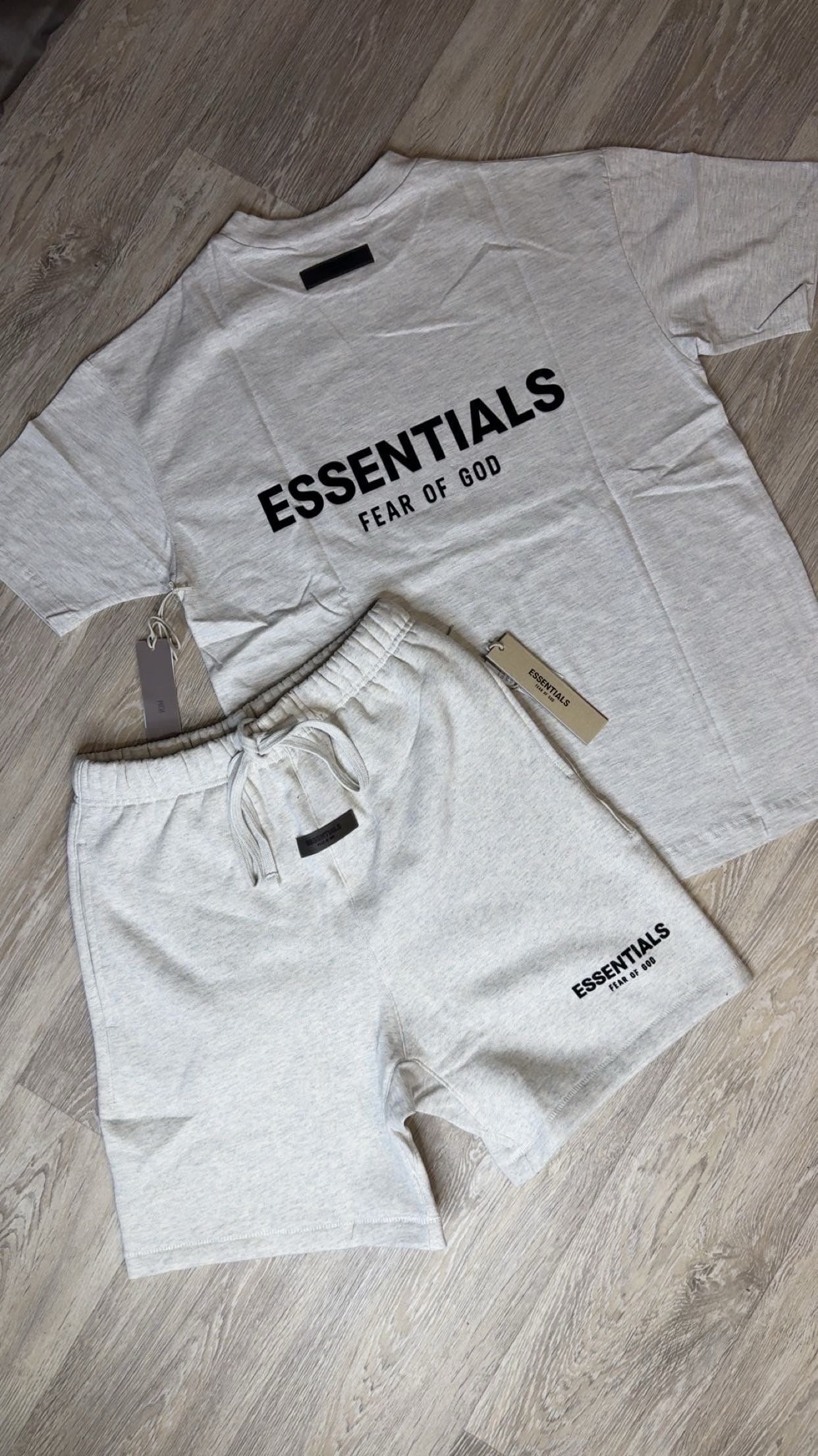 Essentials Short & T-Shirt Set Light Oatmeal