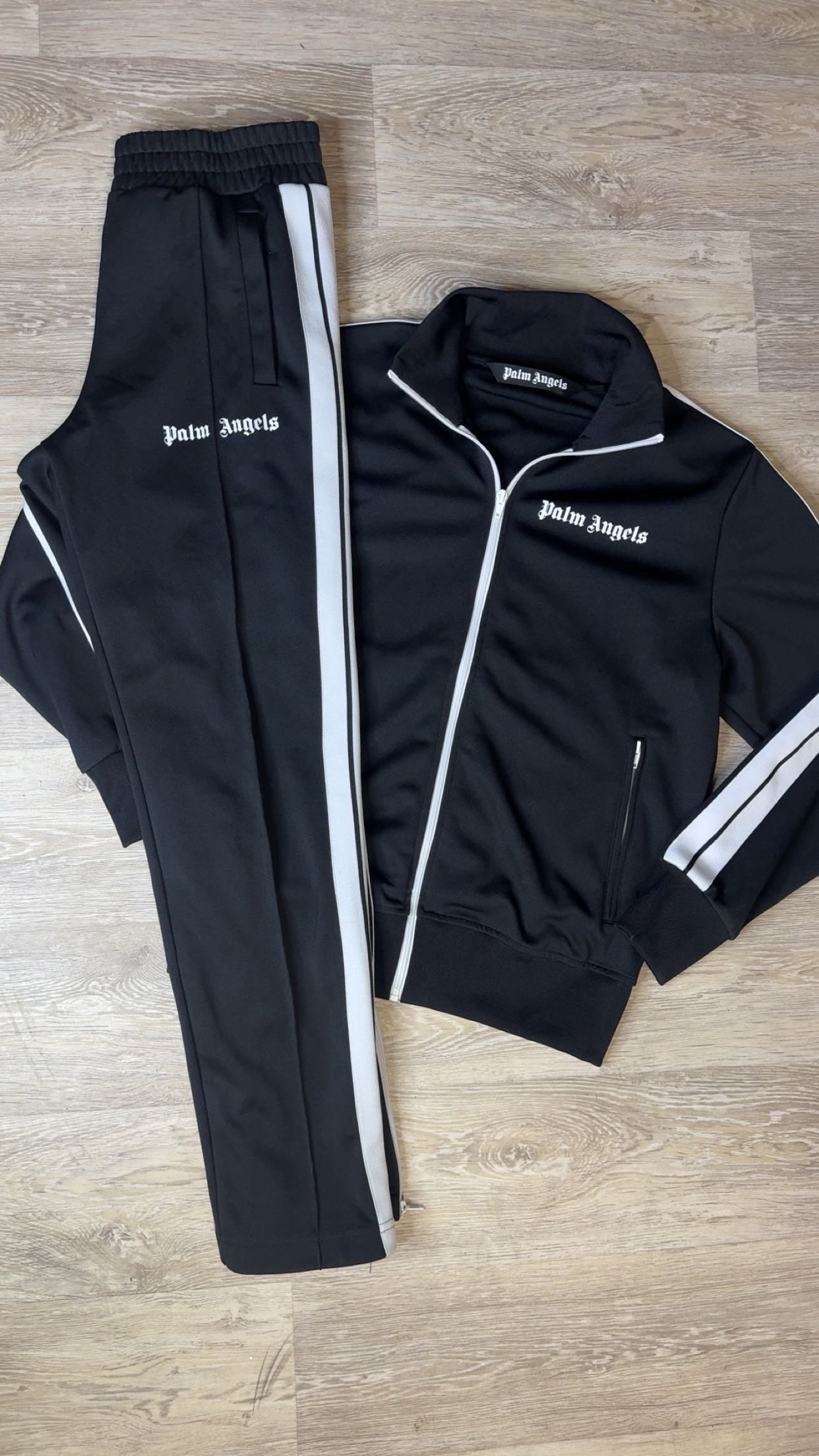 Pre-Owned Palm Angels Tracksuit Black