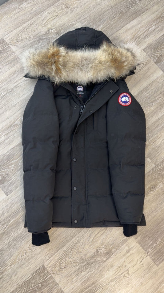 PRE-OWNED Canada Goose Carson Parka in Black