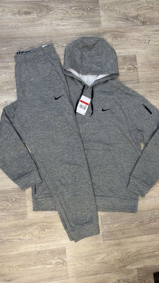 Nike Therma-FIT Tracksuit in Grey